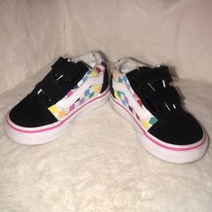 Multi color toddler vans. Brand new. Size 5c.